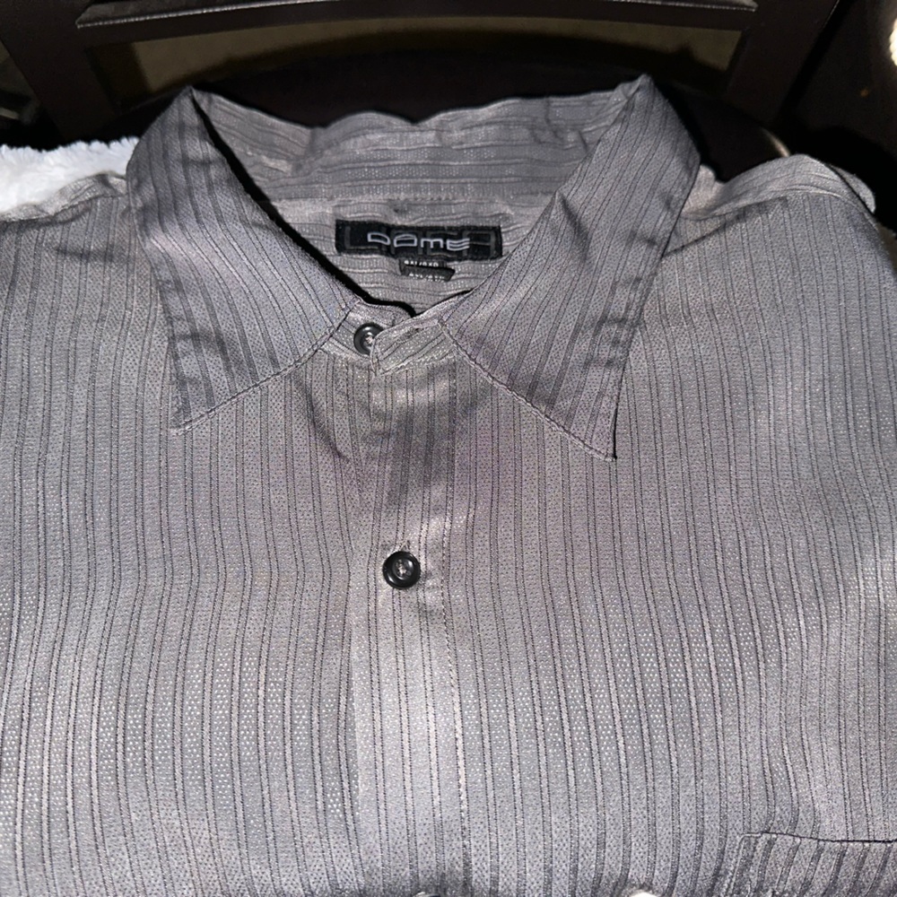 Men’s 4XL Collared Dress Shirt - Picture 2 of 3